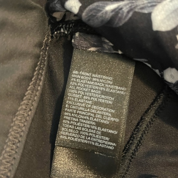 North Face pants - Picture 3 of 6